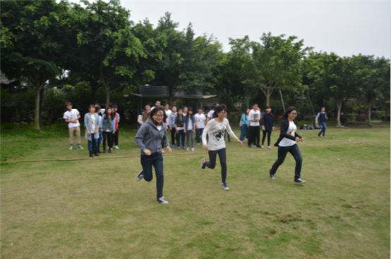 http://gqt.gzkmu.edu.cn/upload/2015/3/9175656607.png
