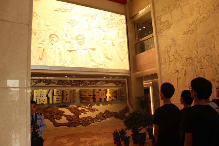 图片2 (Custom).jpg