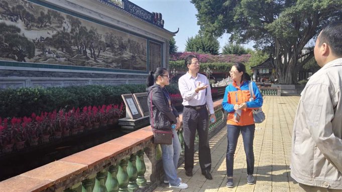 C:\DOCUME~1\ADMINI~1\LOCALS~1\Temp\WeChat Files\108513962268200192.jpg