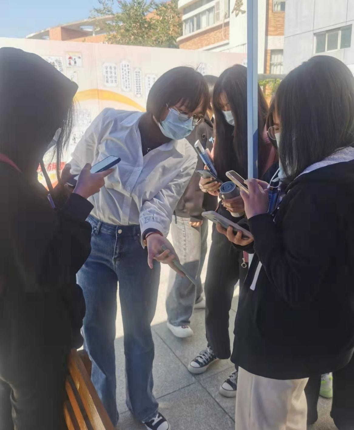 保密教育进校园,筑牢安全防线——市保密局、教育局到我校开展保密宣传教育巡展活动