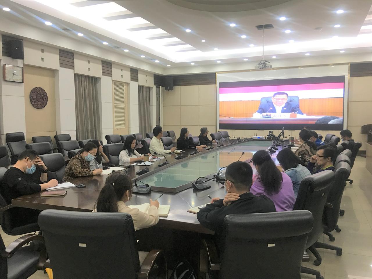 学院参加全省教育系统和委厅机关学习贯彻党的十九届六中全会精神动员部署会