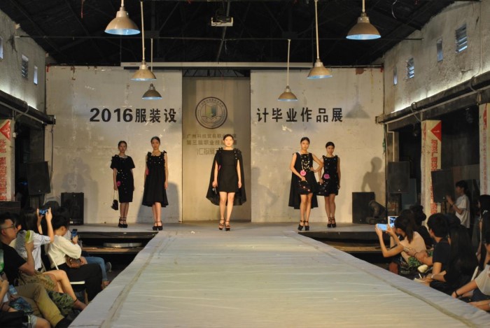 图片3 (Custom).jpg